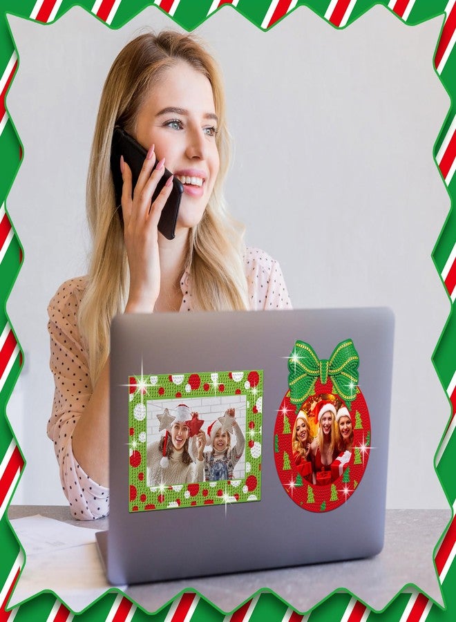 مجموعة ريلاكسويكس المكونة من 24 قطعة من إطارات الصور المغناطيسية لعيد الميلاد، إطارات لوحات الماس، إطارات صور مغناطيسية لتزيين المنزل والمكتب والثلاجة، ديكور حفلات الأعياد، زينة الثلاجة - Image 4
